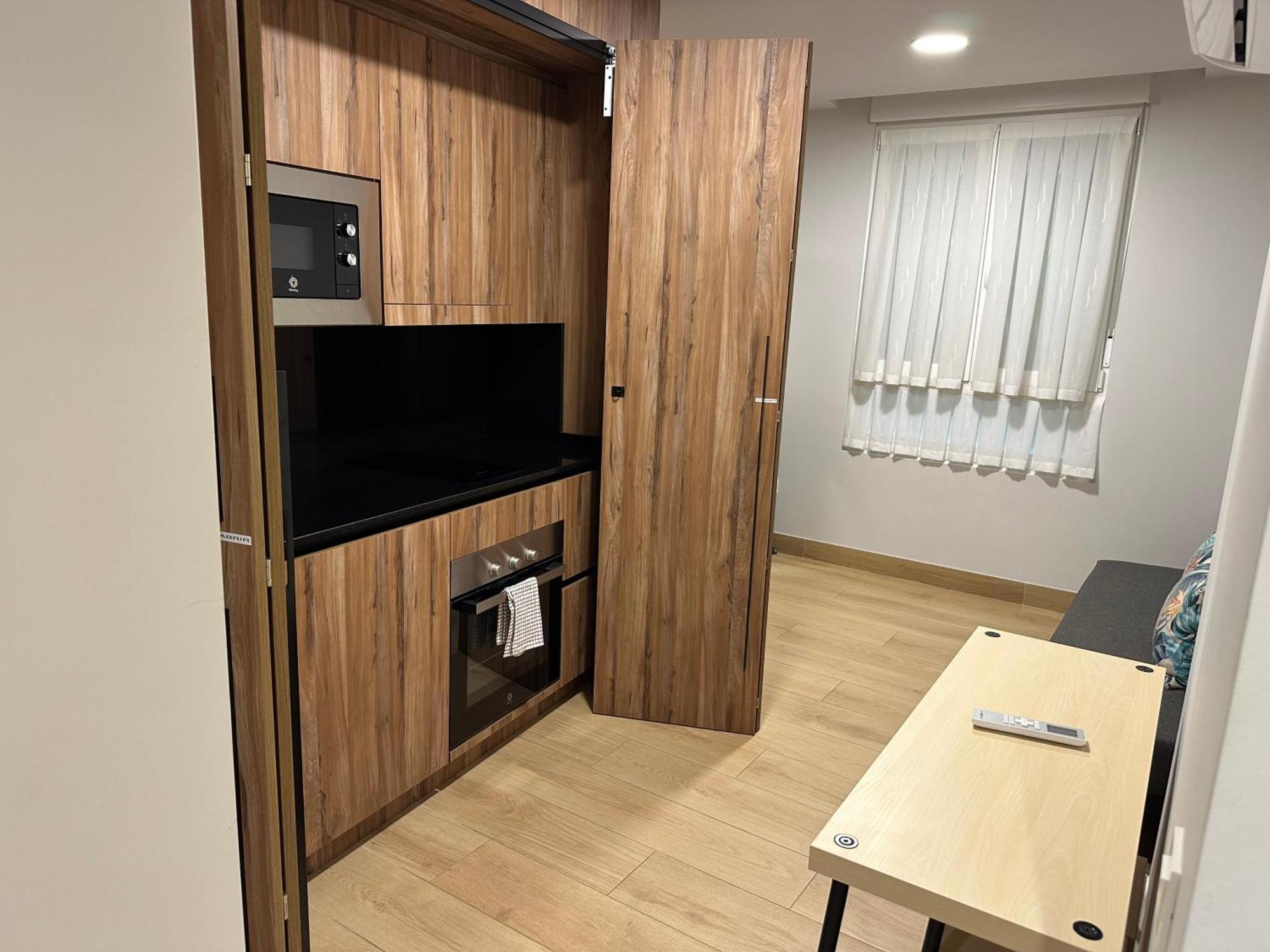 Apartamentos Turisticos Santa Apolonia 62 Avilés Eksteriør bilde