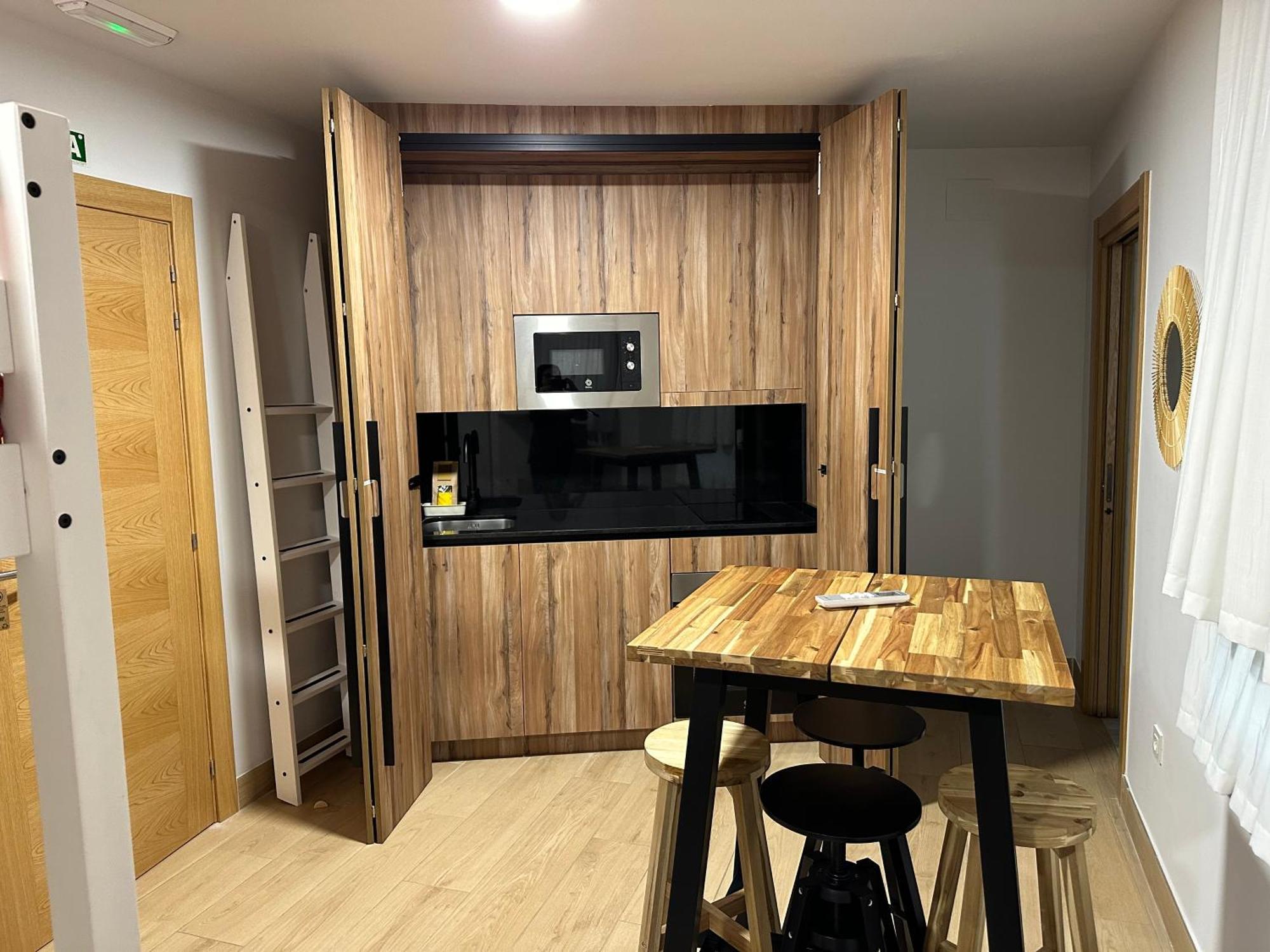 Apartamentos Turisticos Santa Apolonia 62 Avilés Eksteriør bilde
